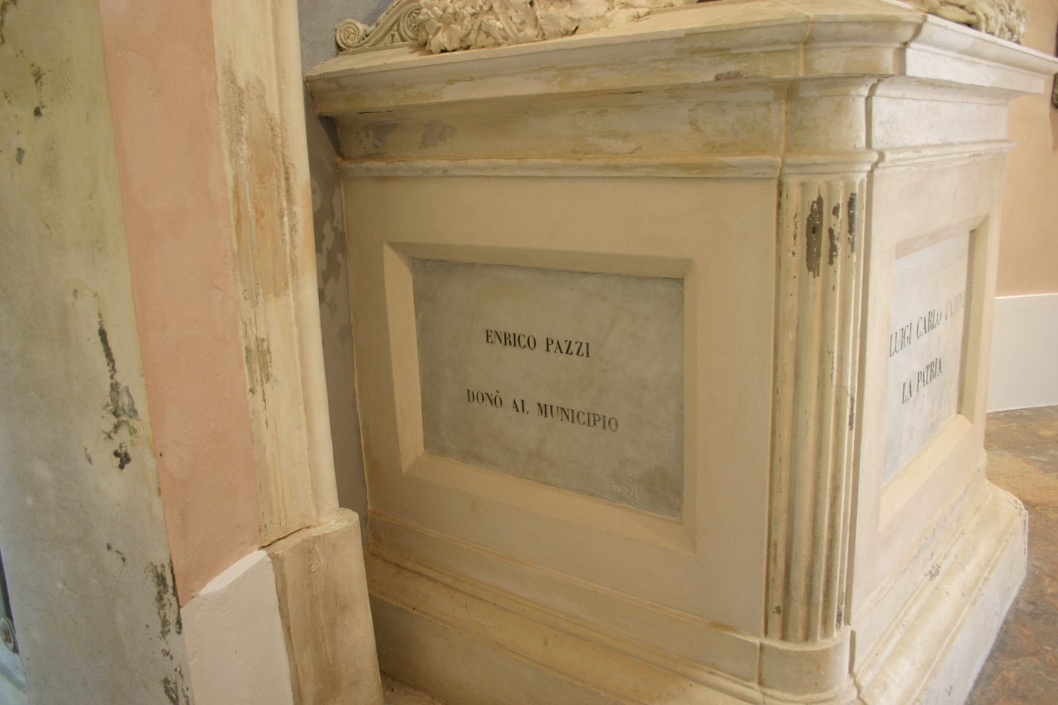 Luigi Carlo Farini's monument (plaster model), Cemetery's famedio, Russi, Italy - 05.JPG
